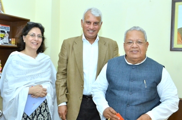 FICCI Events: Mr. Sanjay Bhatia, President, FICCI-CMSME calling on the Hon’ble Minister Shri Kalraj Mishra, Ministry of MSME. Also seen Ms. Vinita Sethi, Secretary, FICCI-CMSME