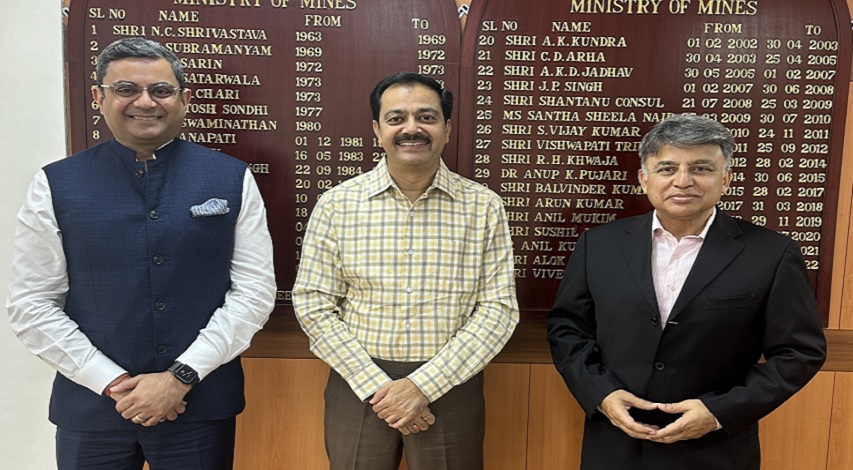 FICCI Events: FICCI President Mr. Subhrakant Panda along with Secretary General Mr. Shailesh K Pathak called on Mr. Vivek Bharadwaj, Secretary, Ministry of Mines, Government of India